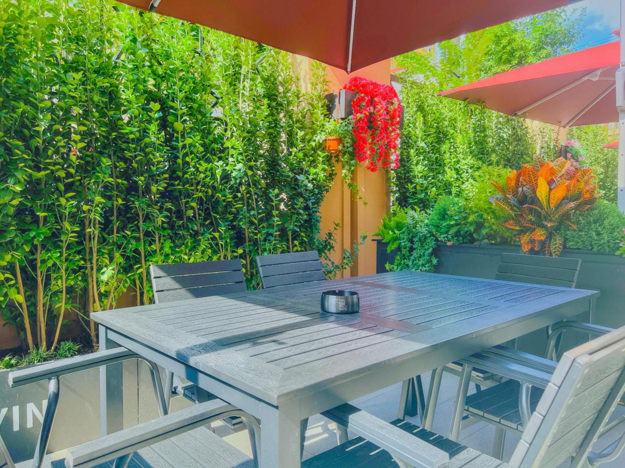 Dayin Garden Hotel -Near People'S Square & Nanjing Road-Large Social Area -Bar -Cafe -Gym -Free Laundry Luggage Storage -24H Front Desk-English Service Shanghai Extérieur photo