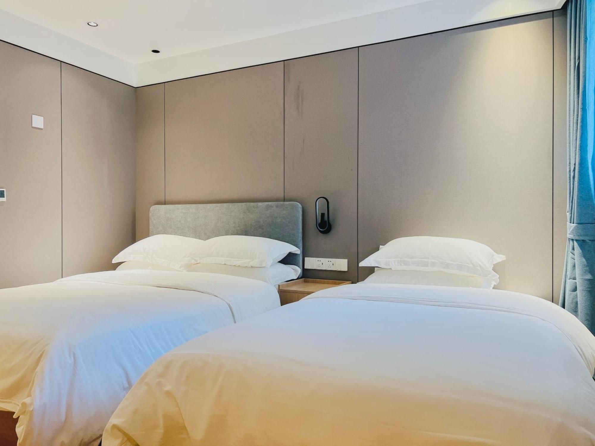 Dayin Garden Hotel -Near People'S Square & Nanjing Road-Large Social Area -Bar -Cafe -Gym -Free Laundry Luggage Storage -24H Front Desk-English Service Shanghai Extérieur photo